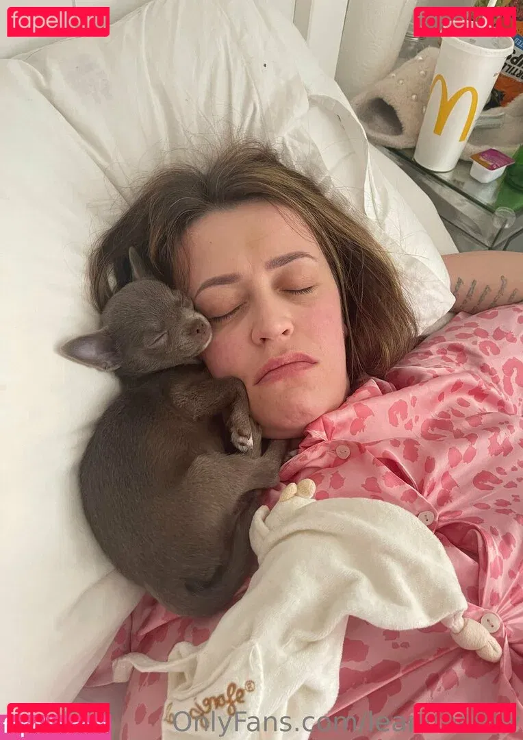 leannecrow Onlyfans Photo Gallery 