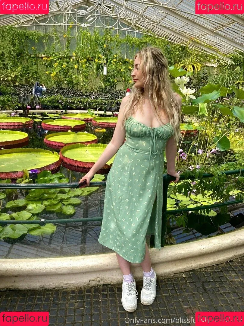 blissfulwhisperasmr Onlyfans Photo Gallery 