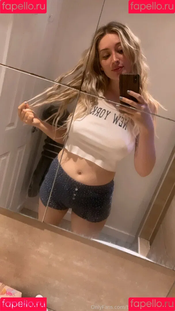 blissfulwhisperasmr Onlyfans Photo Gallery 