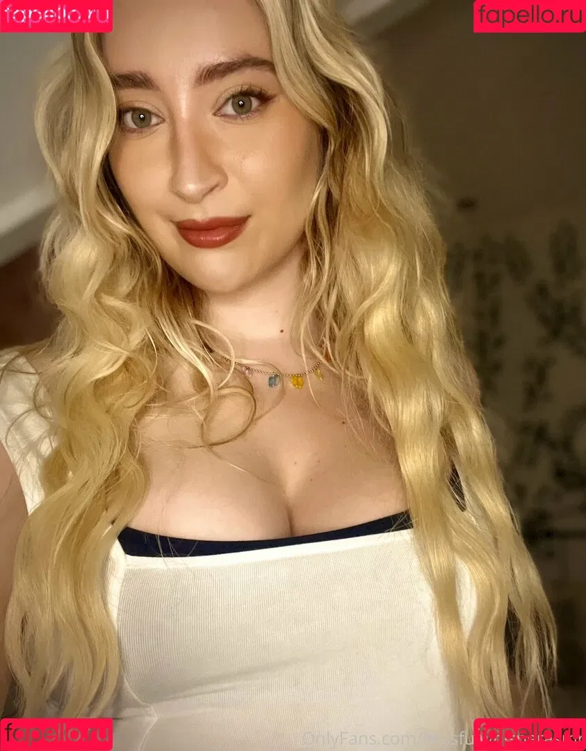 blissfulwhisperasmr Onlyfans Photo Gallery 