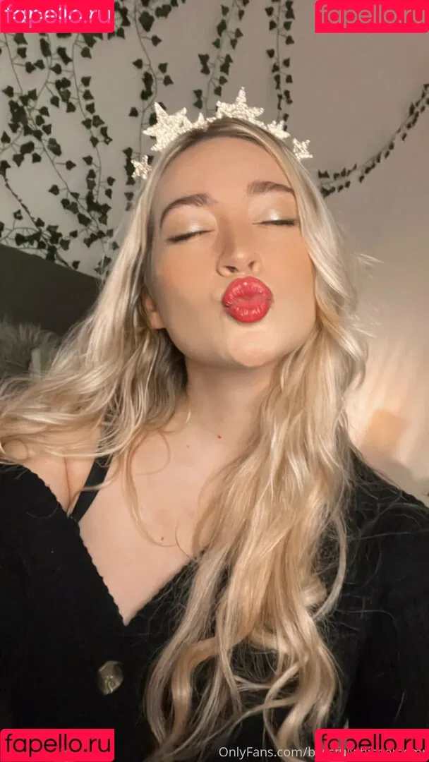 blissfulwhisperasmr Onlyfans Photo Gallery 