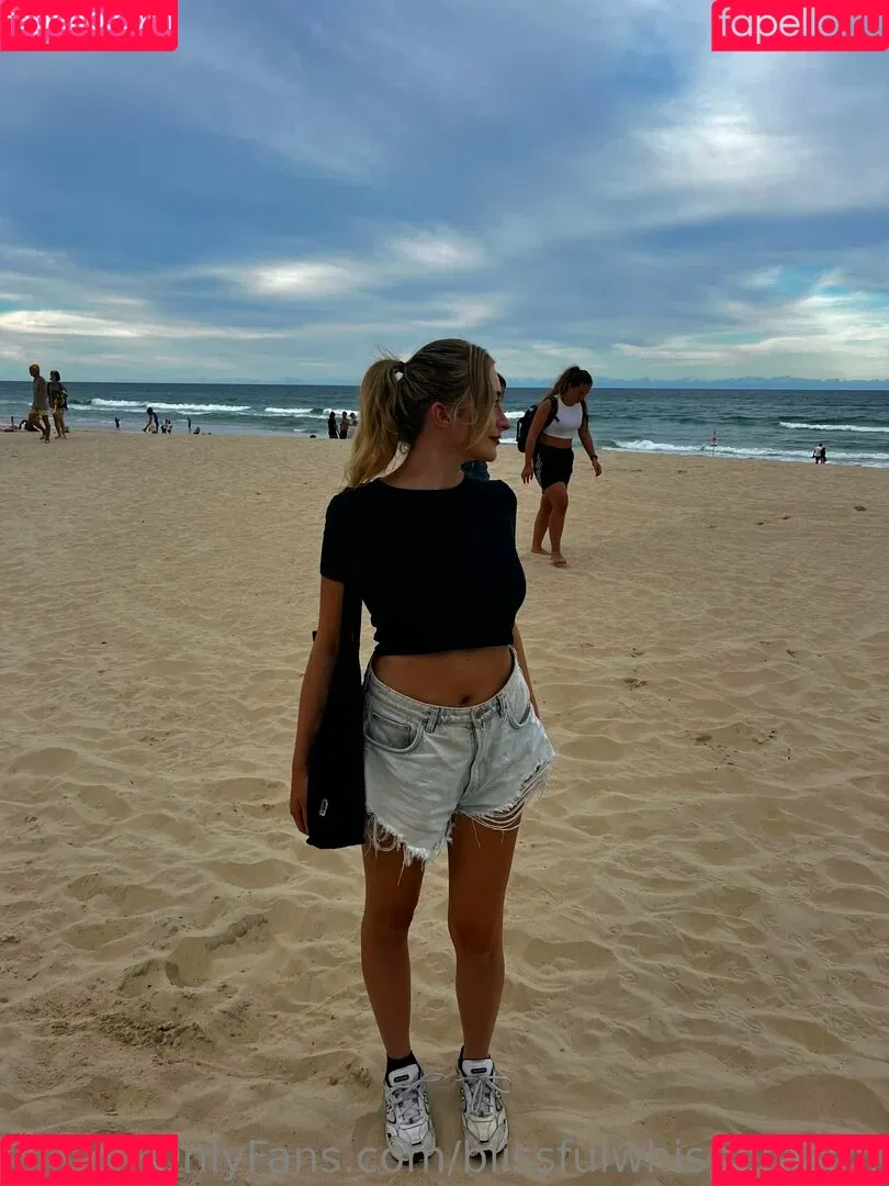 blissfulwhisperasmr Onlyfans Photo Gallery 