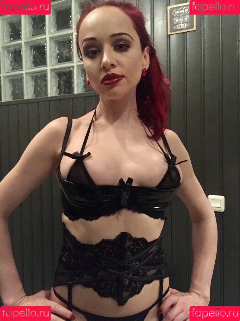 Lady Fatale Onlyfans Photo Gallery 