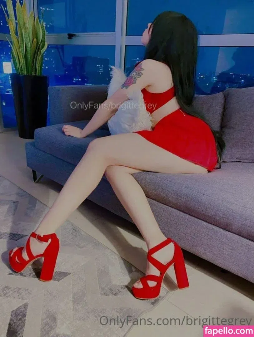 Brigitte Grey Onlyfans Photo Gallery 