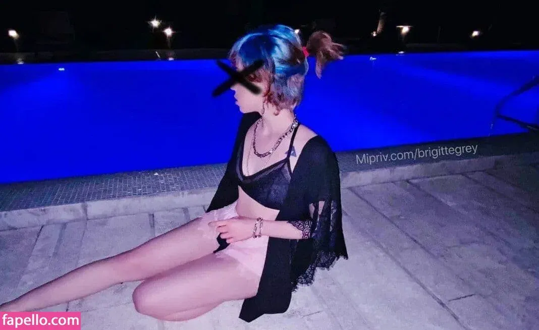 Brigitte Grey Onlyfans Photo Gallery 