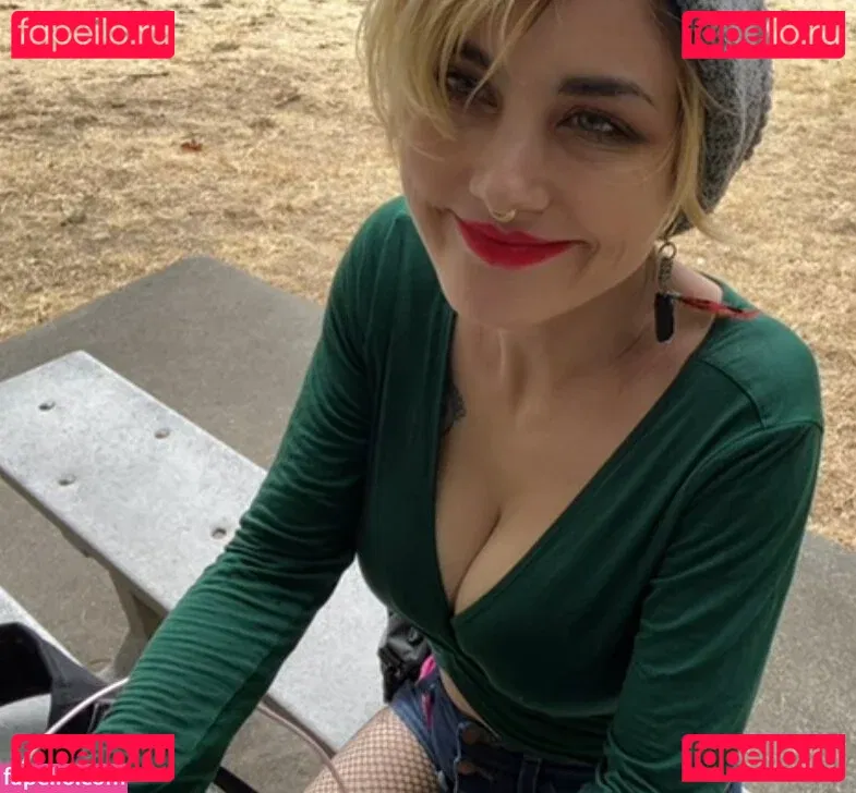 Nagisake Onlyfans Photo Gallery 