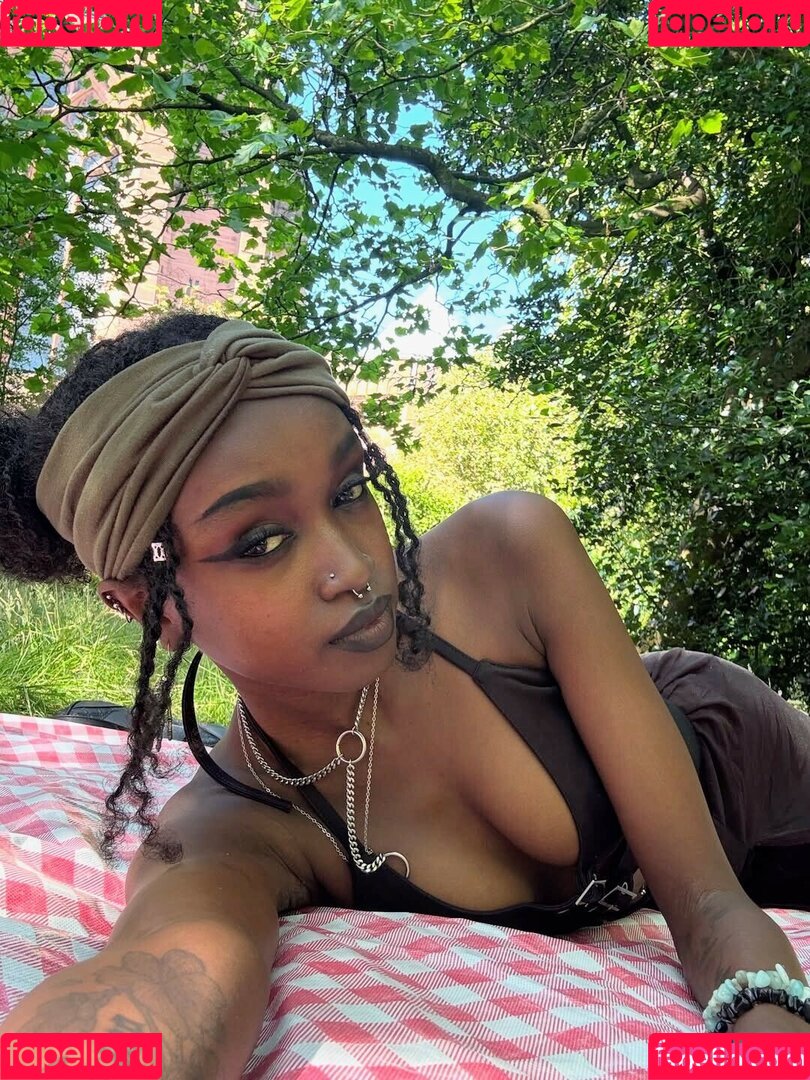 Richchocolit Onlyfans Photo Gallery 