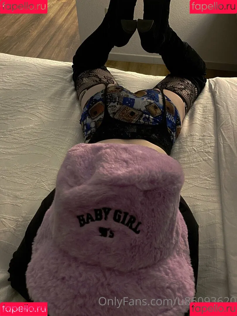abbierosery Onlyfans Photo Gallery 