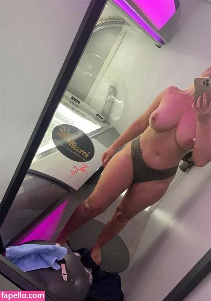 lu_nylon_princess Onlyfans Photo Gallery 