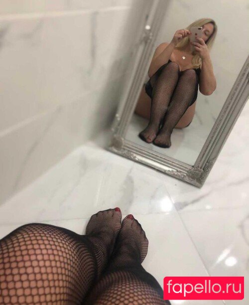 lu_nylon_princess Nude Onlyfans Photo 23