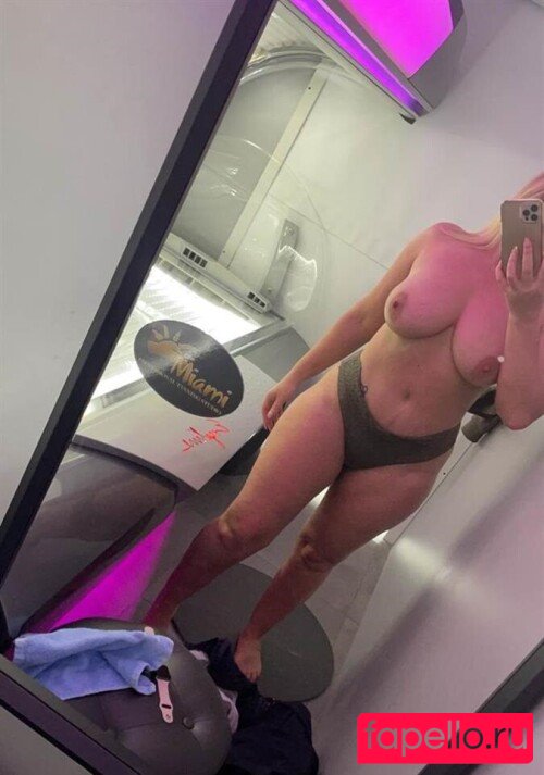 lu_nylon_princess Nude Onlyfans Photo 11