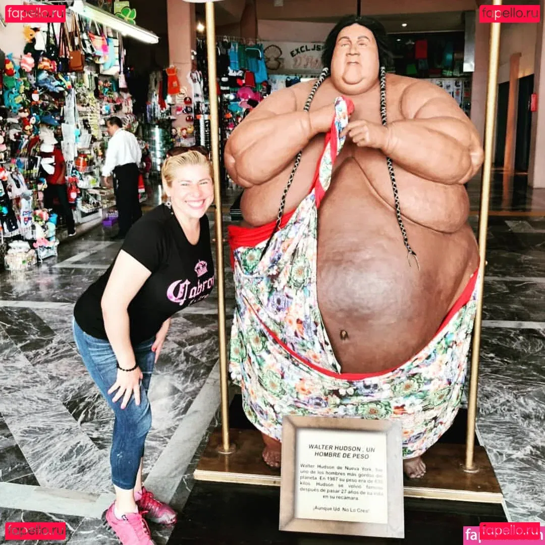 Normii Onlyfans Photo Gallery 