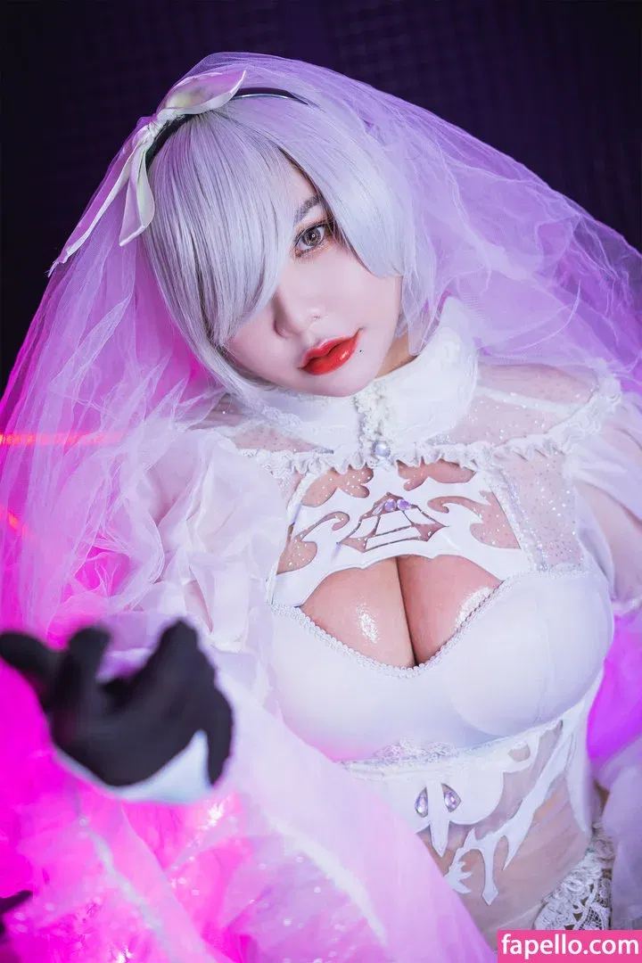 queenie16.1 Onlyfans Photo Gallery 