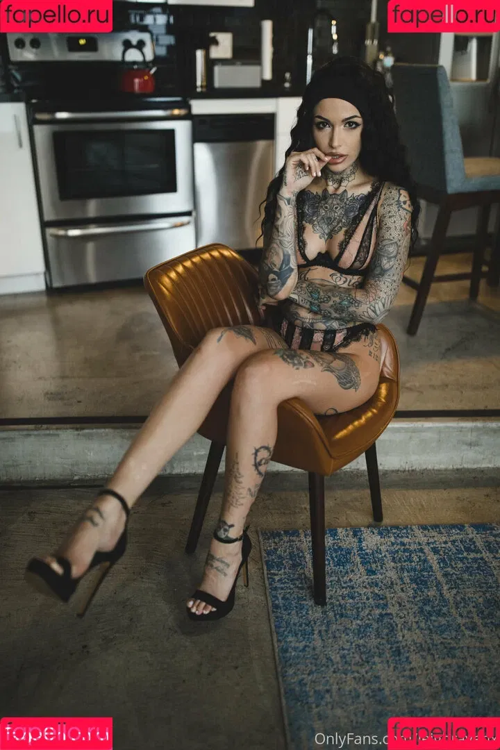 leighravenx Onlyfans Photo Gallery 
