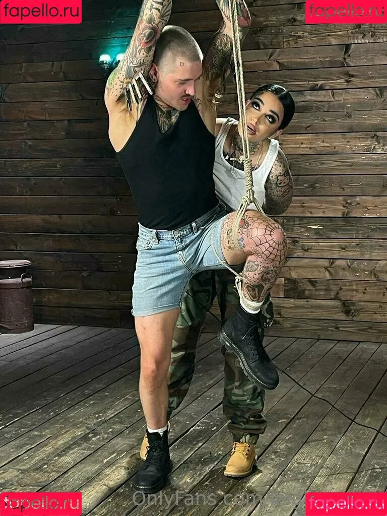 leighravenx Onlyfans Photo Gallery 