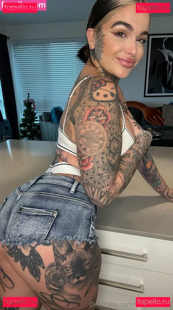 leighravenx Onlyfans Photo Gallery 