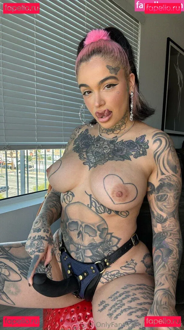 leighravenx Onlyfans Photo Gallery 