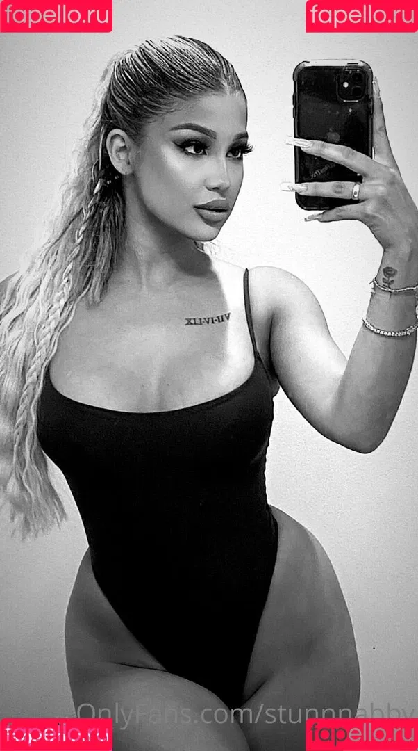 Stunnabby_ Onlyfans Photo Gallery 
