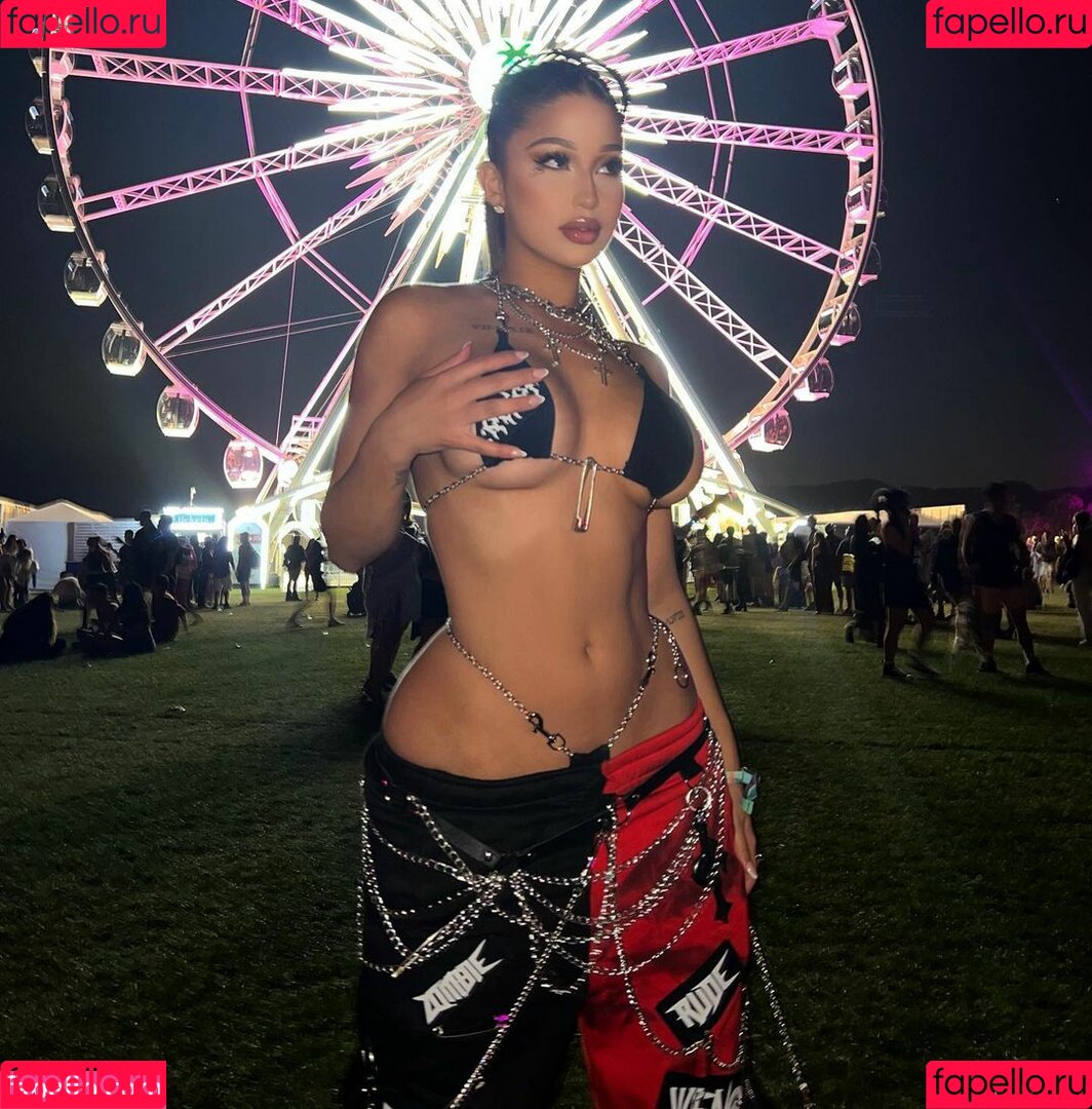 Stunnabby_ Onlyfans Photo Gallery 