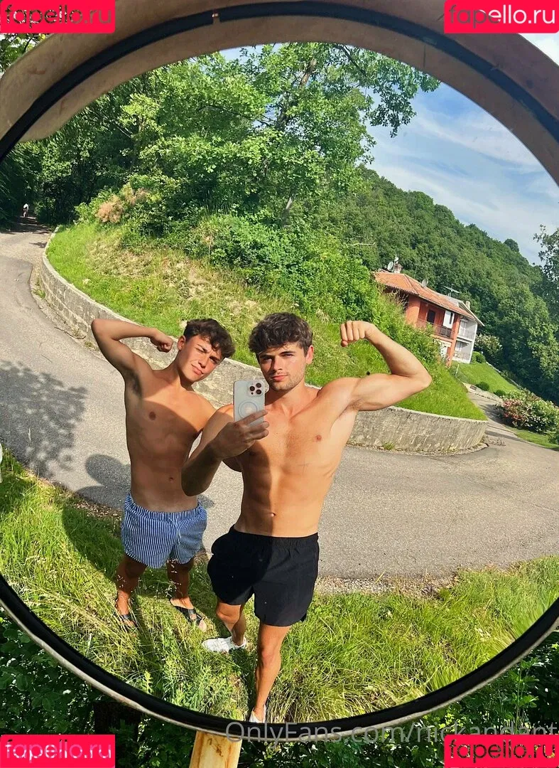 nickandant Onlyfans Photo Gallery 