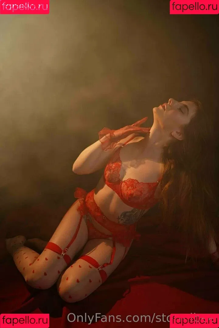 stormibee Onlyfans Photo Gallery 
