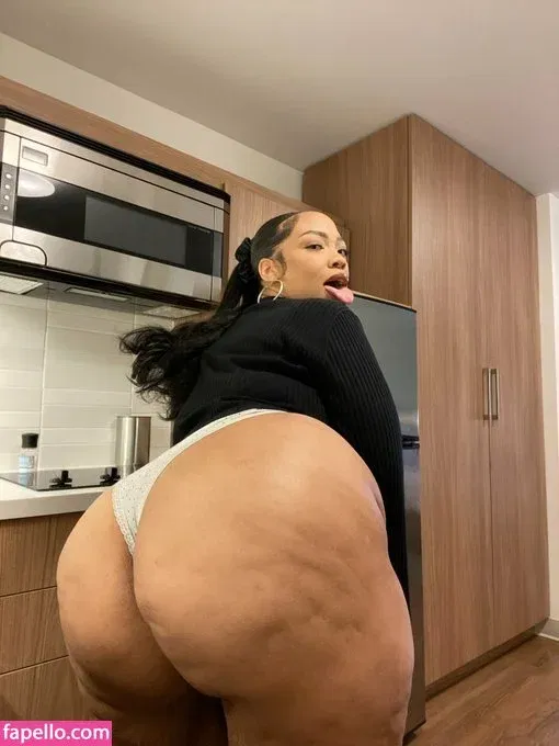 boujeebombshell Onlyfans Photo Gallery 