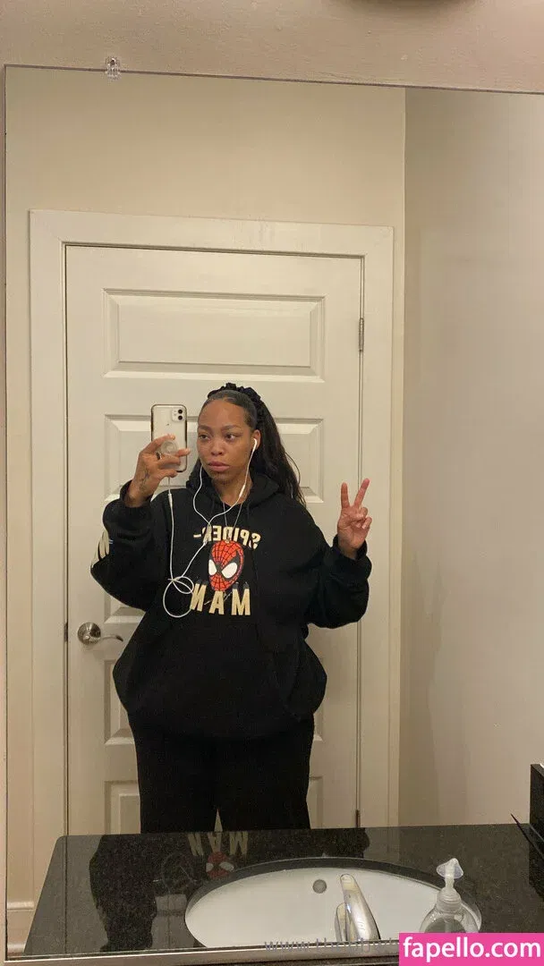 boujeebombshell Onlyfans Photo Gallery 