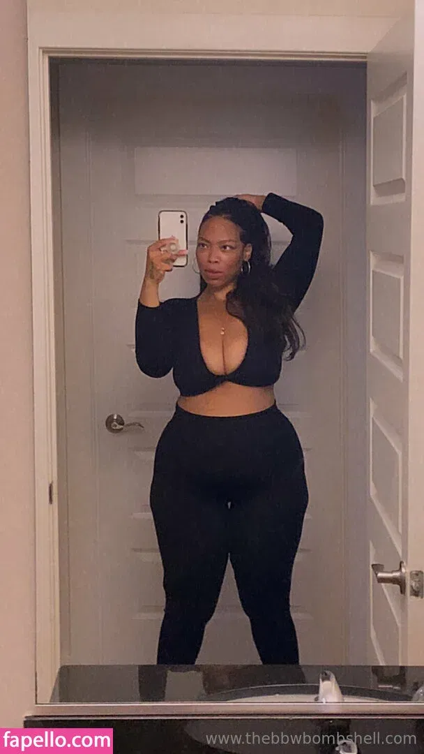 boujeebombshell Onlyfans Photo Gallery 