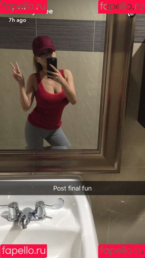 Vickibaybeee Onlyfans Photo Gallery 