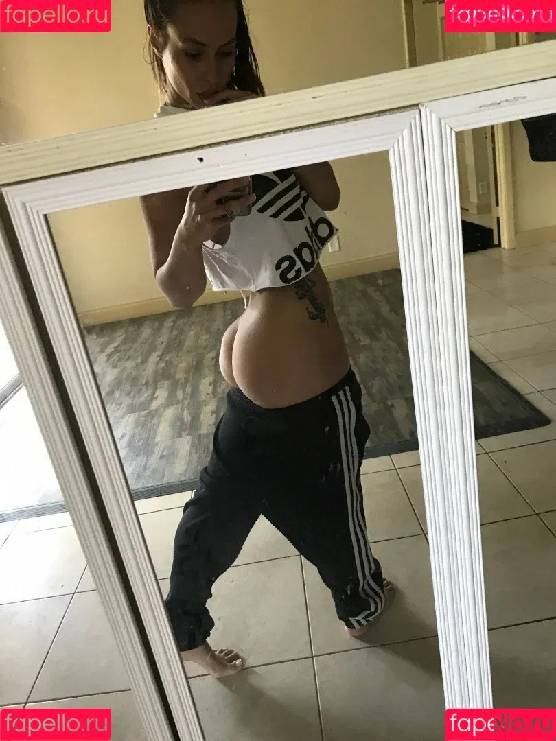 Kelsi Monroe Onlyfans Photo Gallery 