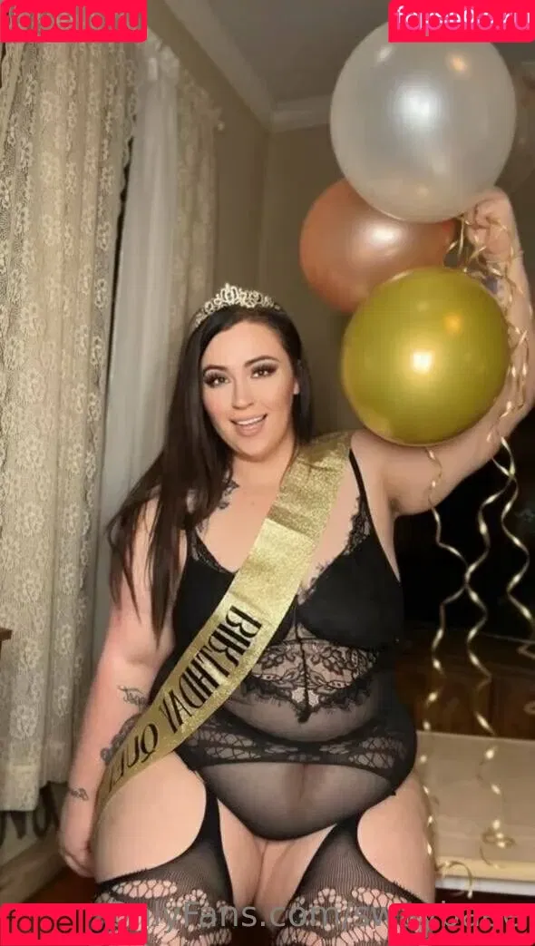 swaybaee Onlyfans Photo Gallery 
