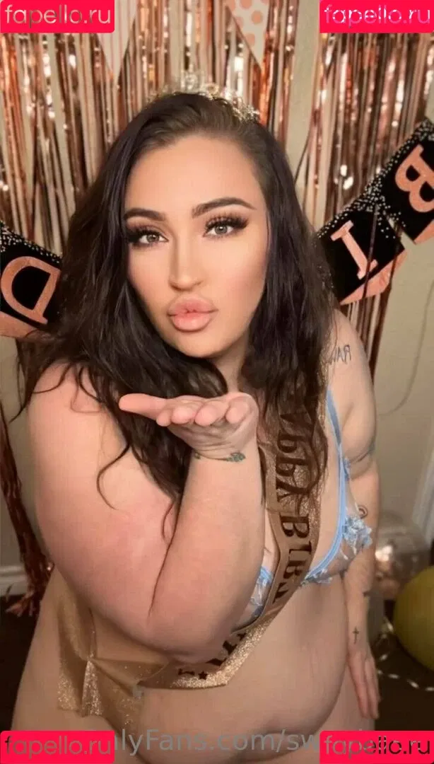 swaybaee Onlyfans Photo Gallery 
