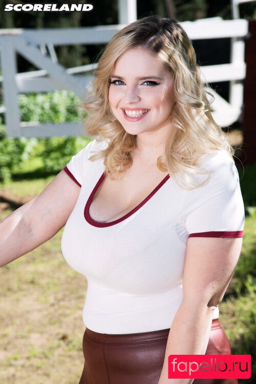 Codi Vore Onlyfans Photo Gallery 