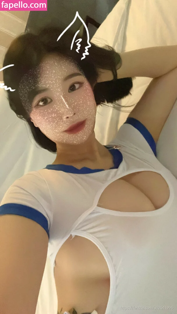 jyeoning Onlyfans Photo Gallery 