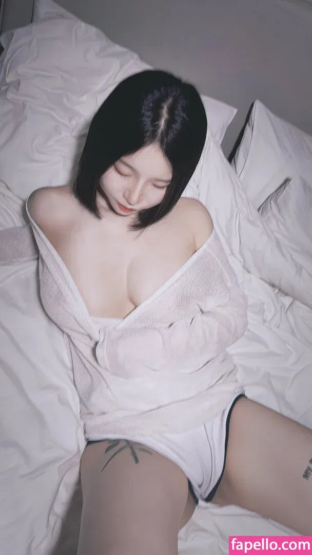 jyeoning Onlyfans Photo Gallery 