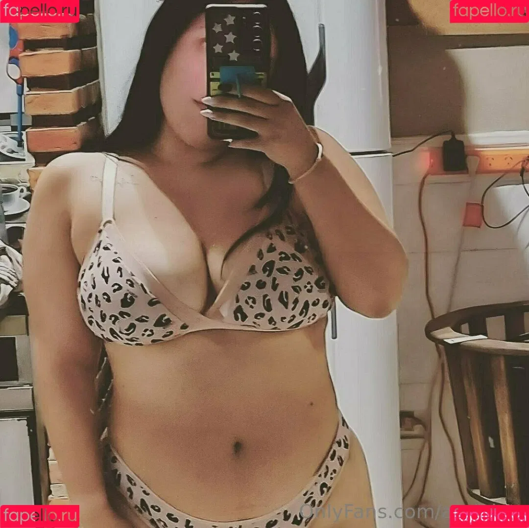 abrildott Onlyfans Photo Gallery 