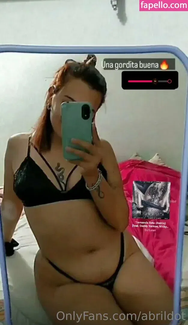 abrildott Onlyfans Photo Gallery 