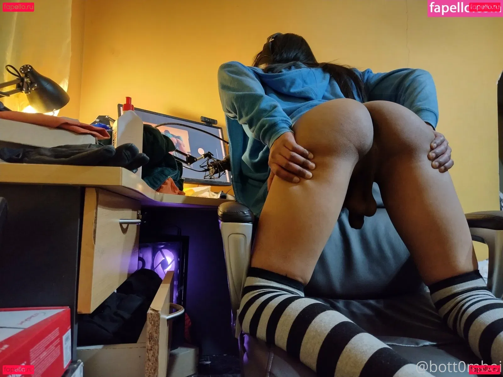 bott0mboi Onlyfans Photo Gallery 