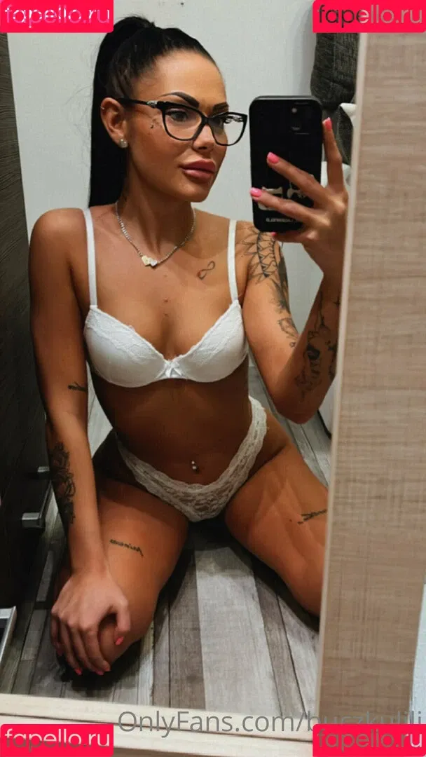buczkulili Onlyfans Photo Gallery 