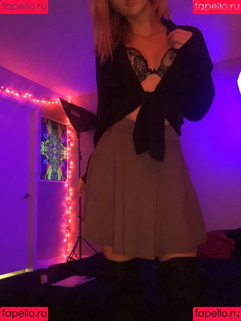 karlimergenthaler Onlyfans Photo Gallery 