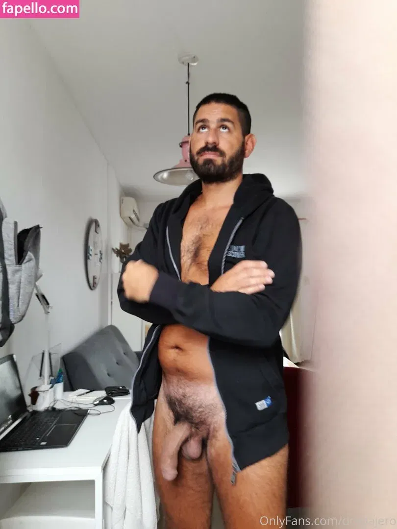 dotpajero Onlyfans Photo Gallery 