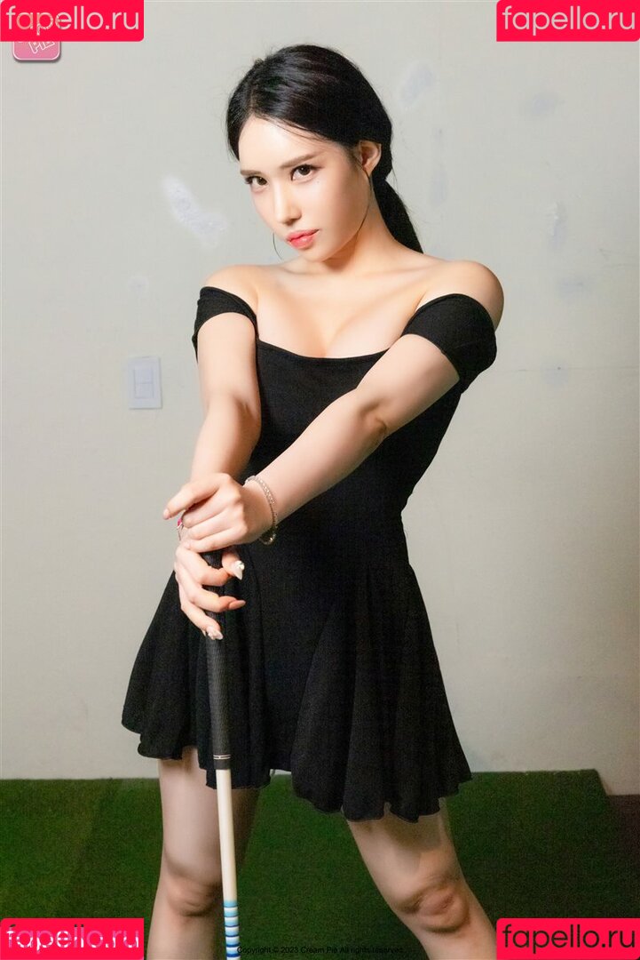 UMC MODEL Onlyfans Photo Gallery 