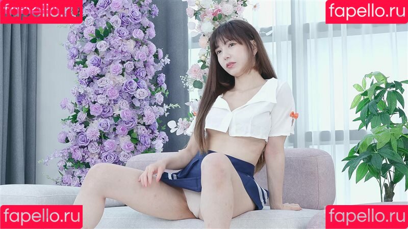 UMC MODEL Onlyfans Photo Gallery 