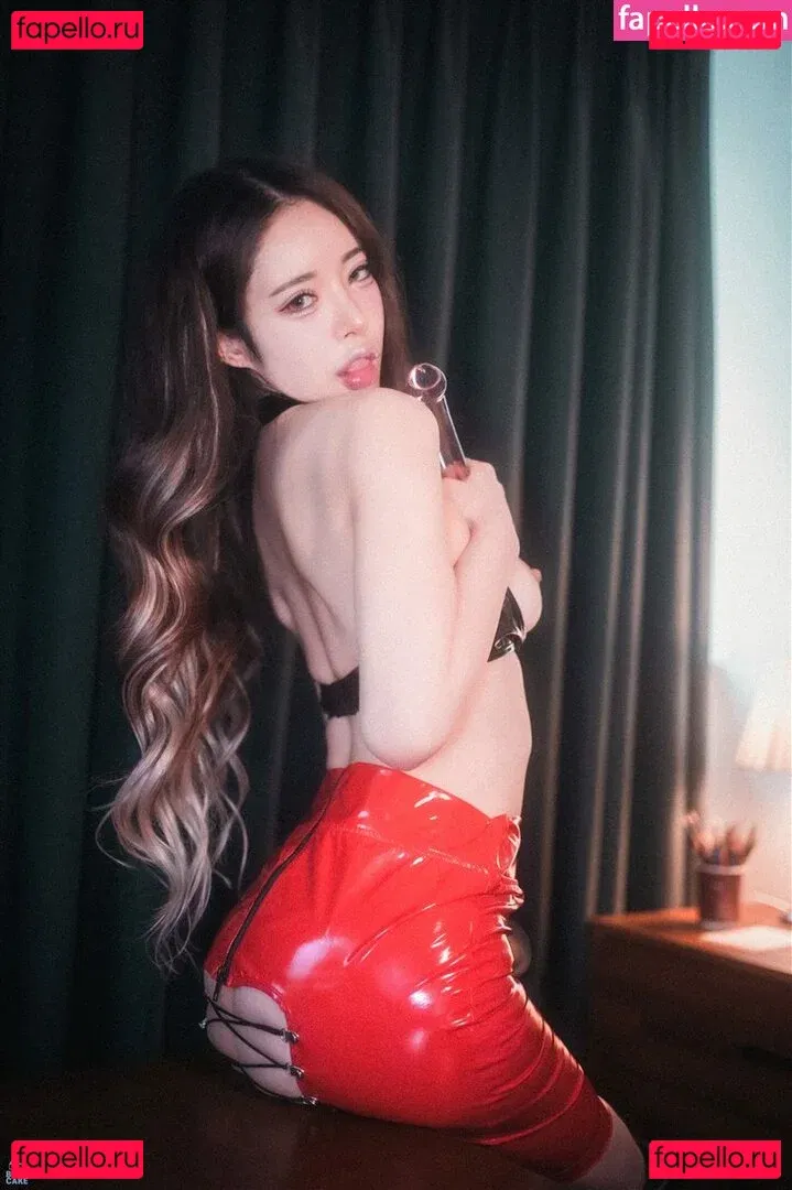 UMC MODEL Onlyfans Photo Gallery 