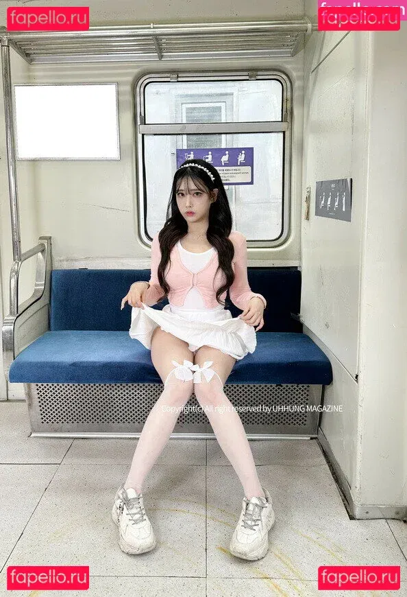 UMC MODEL Onlyfans Photo Gallery 