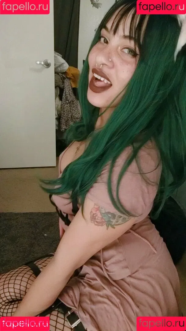 otterbee Onlyfans Photo Gallery 