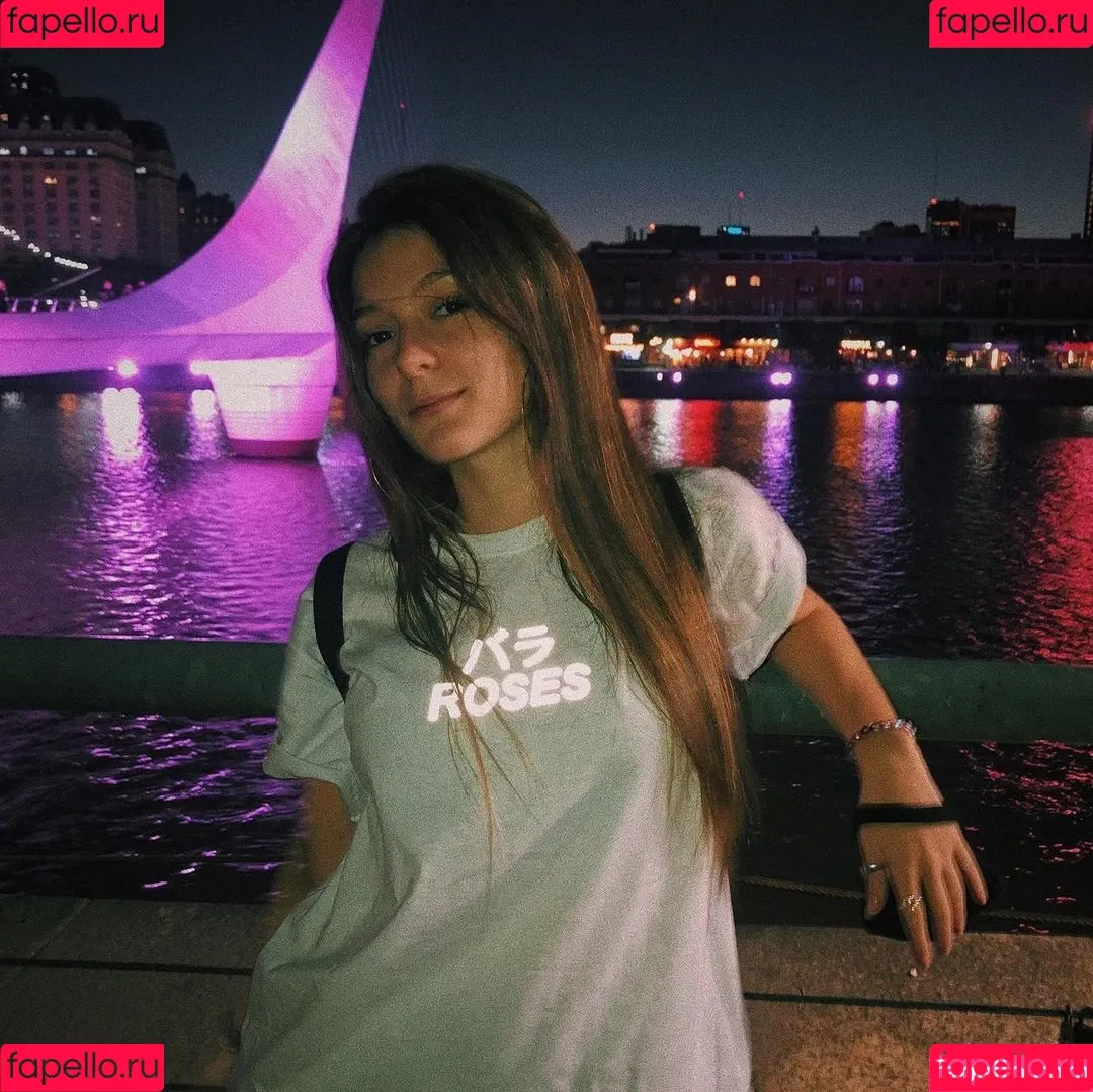 Iara Castagno Onlyfans Photo Gallery 