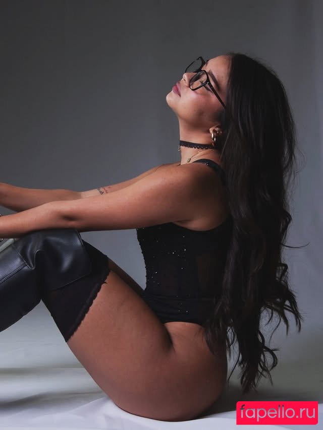 Iara Castagno Nude Onlyfans Photo 10