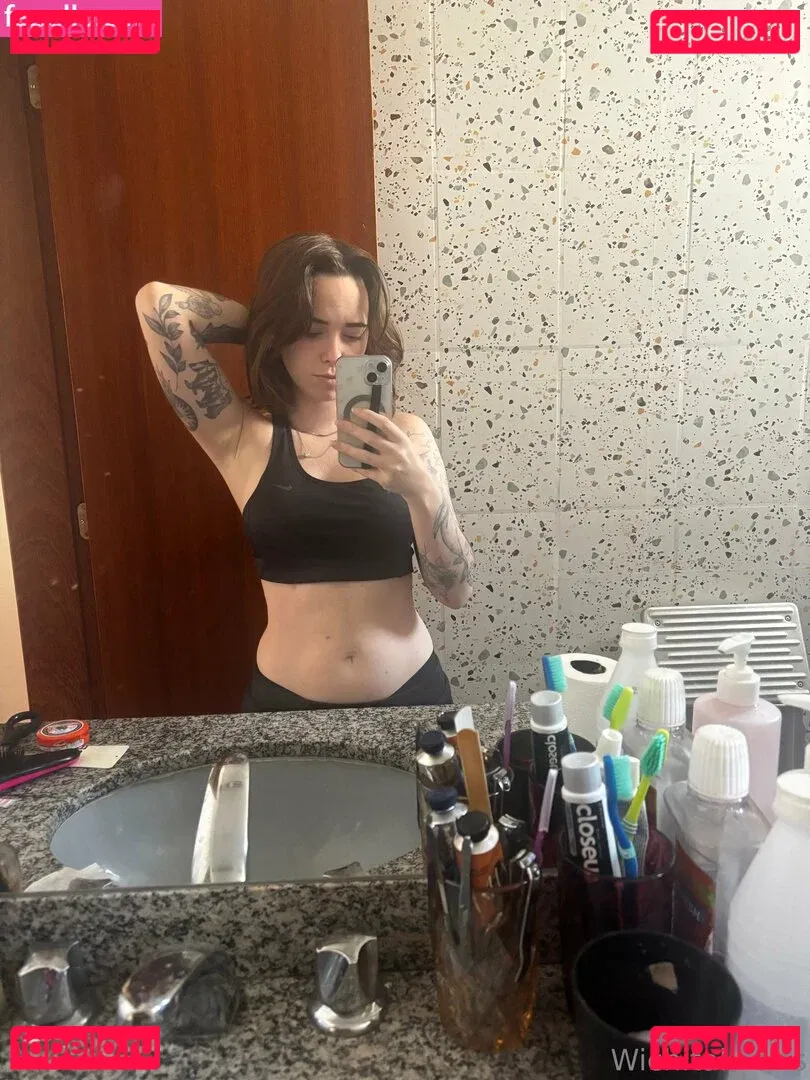 wichitak Onlyfans Photo Gallery 