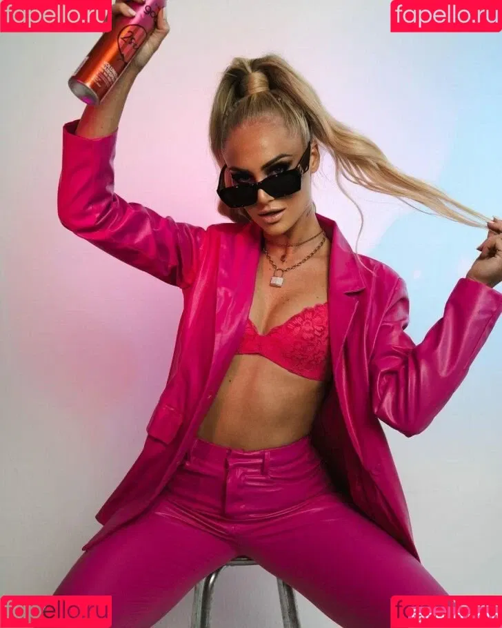 Aleshia Lehmann Onlyfans Photo Gallery 